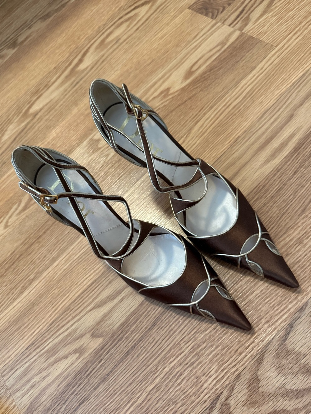 Christian Dior Pointy Toe Brown Satin Heels with faux tortoise heel sz 40
